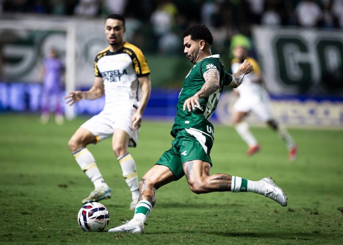 Luiz Henrique e Willean Lepo em Goiás x Criciúma - 15ª rodada da Série B 2025