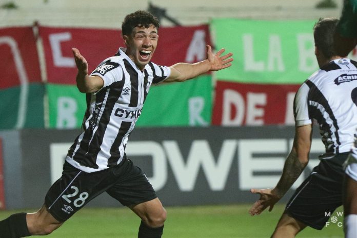 LUCIANO CONSENTINO FOTO MONTIVIDEO WANDERERS URUGUAI