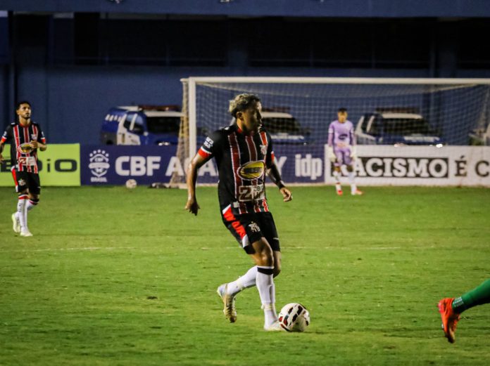 Neto Acará, ex-atacante do Anápolis em 2025