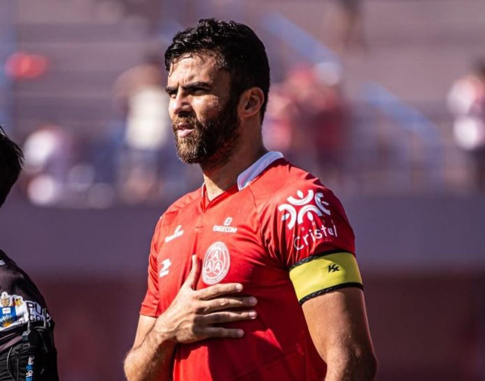 DONATO ZAGUEIRO ANAPOLINA FOTO JORGE LUIZ ANAPOLINA