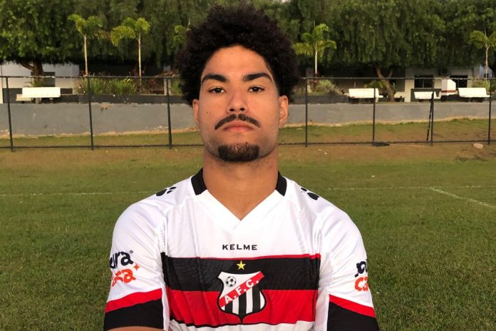 ANAPOLIS FC VINÍCIUS LUCAS VINÍCIUS LUCAS VOLANTE DO ANÁPOLIS FUTEBOL CLUBE