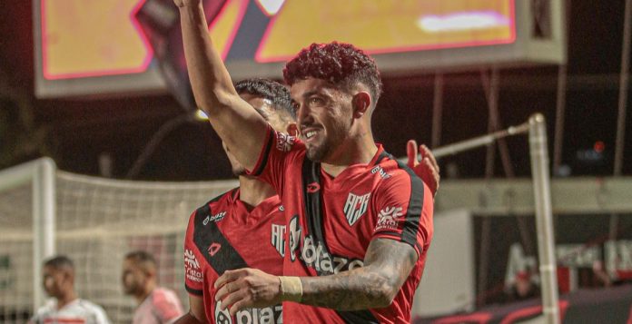 FEDERICO MARTÍNEZ ATLÉTICO FOTO BRUNO CORSINO