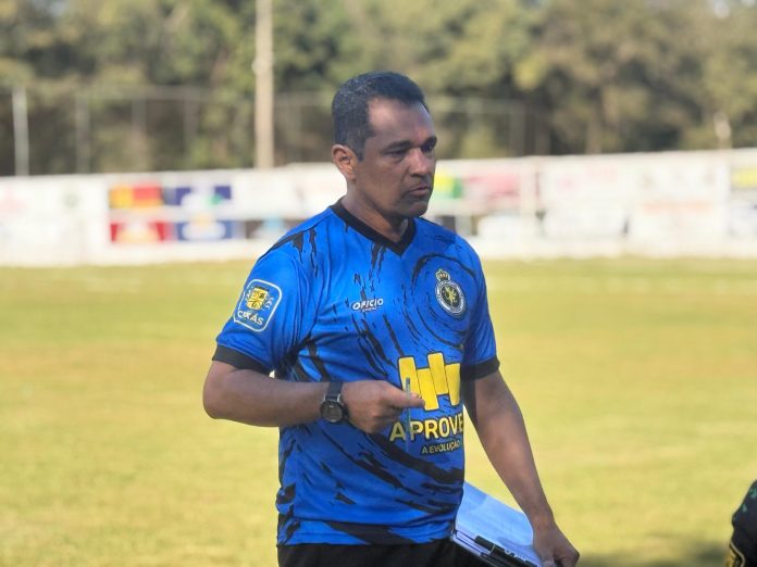 GLAUBER RAMOS CRIXAS FOTO CRIXAS