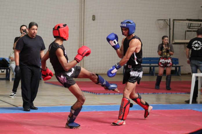 foto kickboxing toanam artes marciais foto kickboxing toanam artes marciais