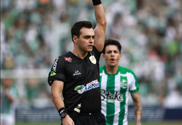 Lucas Guimaraes Rechatiko Horn Foto FGF RS