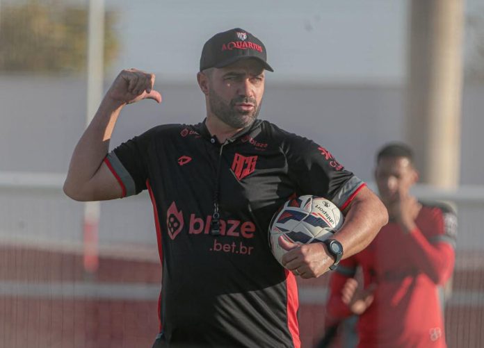 RAFAEL LACERDA FOTO ATLÉTICO-GO BRUNO CORSINO ACG