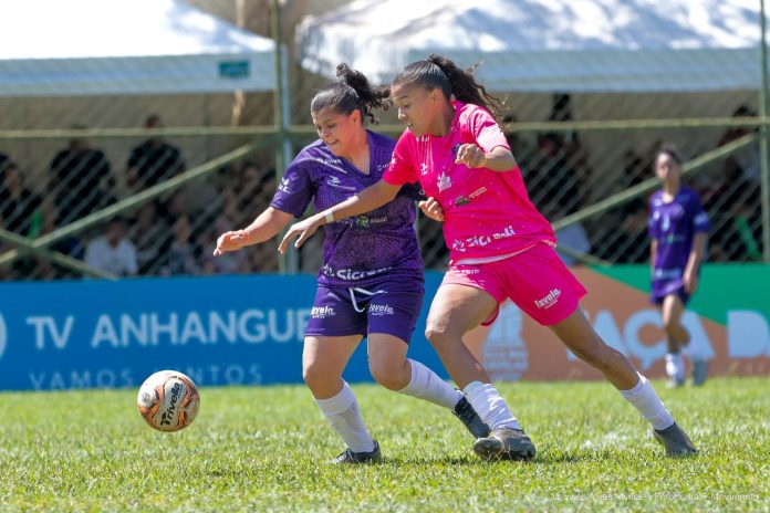 Semifinais femininas da Taça das Favelas de Goiás 2025, no Sesi Multiparque, em Goiânia