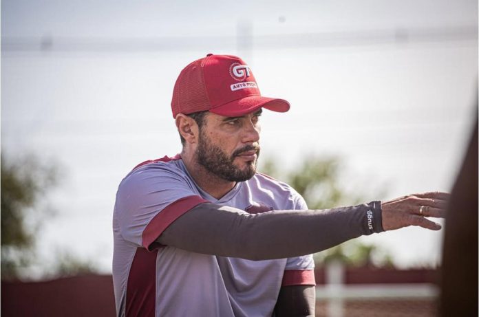 ARIEL MAMEDE VILA NOVA ROBERTO CORREA