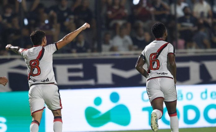 REMO X ATLÉTICO-GO FOTO TALITA GOUVÊA ACG