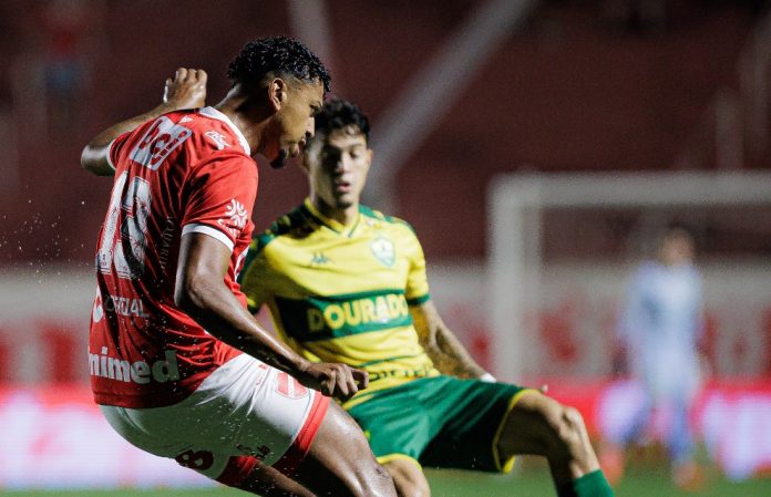 VILA NOVA X CUIABÁ FOTO ISABELA AZINE EEGE2