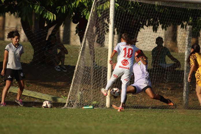 Aliança 1x0 Vila Nova Goiano Feminino - Roberta Foschiera 03