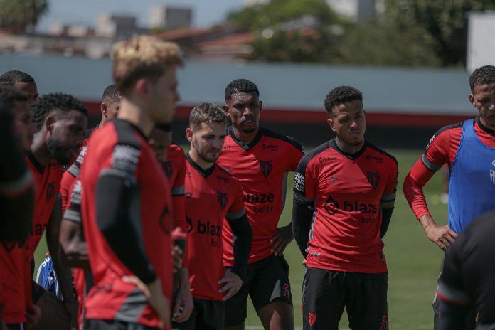 ELENCO ATLÉTICO-GO SETEMBRO 2025 FOTO BRUNO CORSINO ACG