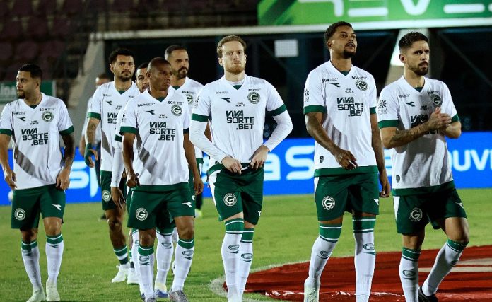 ELENCO GOIÁS UNIFORME BRANCO OUTUBRO 2025 SÉRIE B