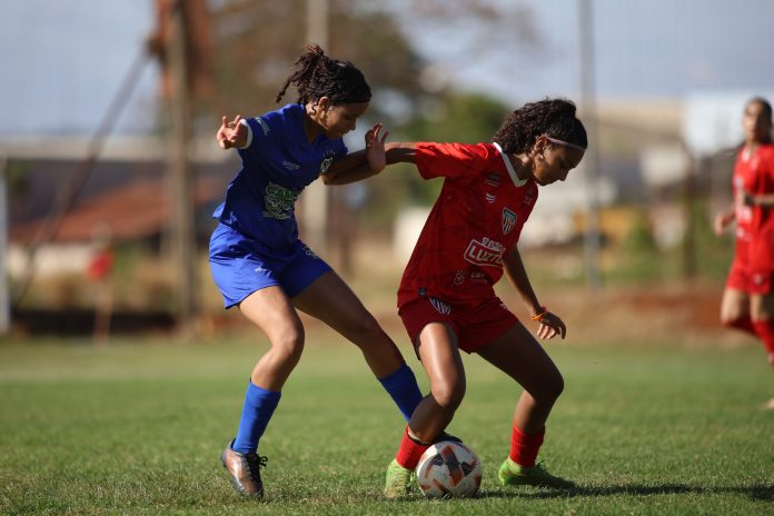 Flugoiânia 4x0 Campestre - 1ª rodada do 2º Torneio Feminino sub17 2025 - foto 1