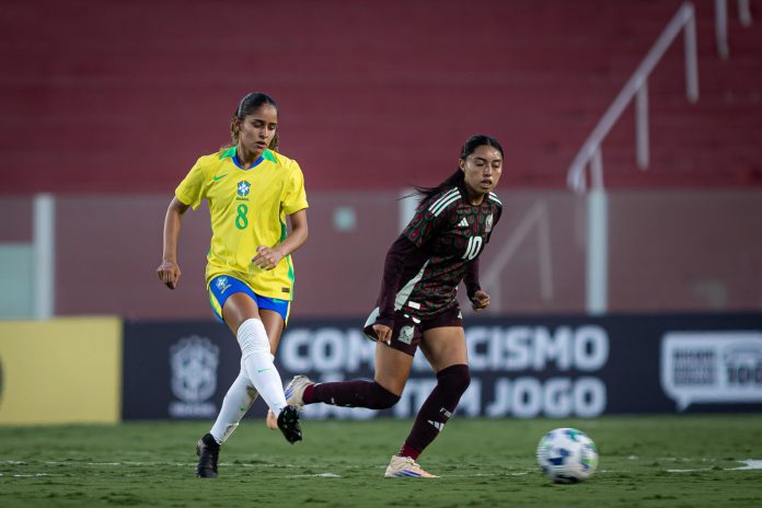 Júlia Araújo e Abril Fragoso em Brasil 3x0 México - amistoso internacional feminino sub20 2025