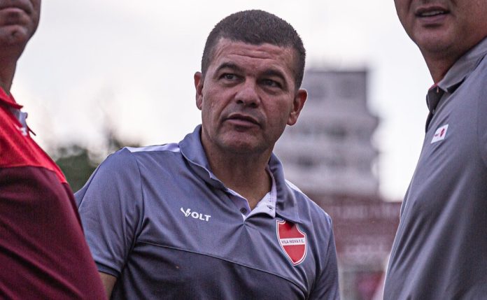 UMBERTO LOUZER FOTO ROBERTO CORREA VILA