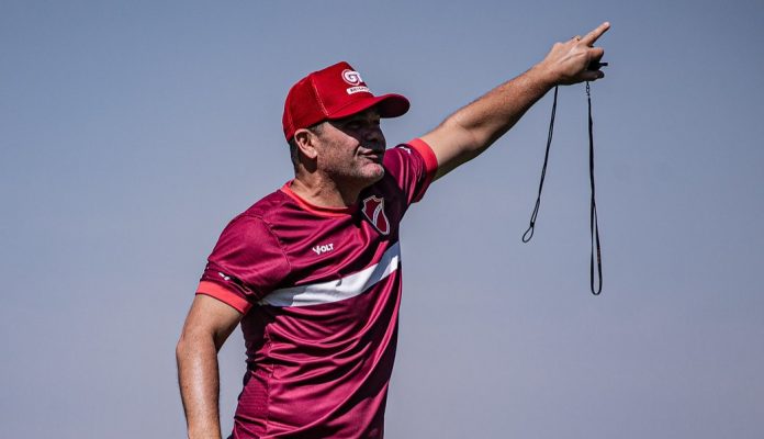 UMBERTO LOUZER VILA NOVA FOTO ROBERTO CORREA