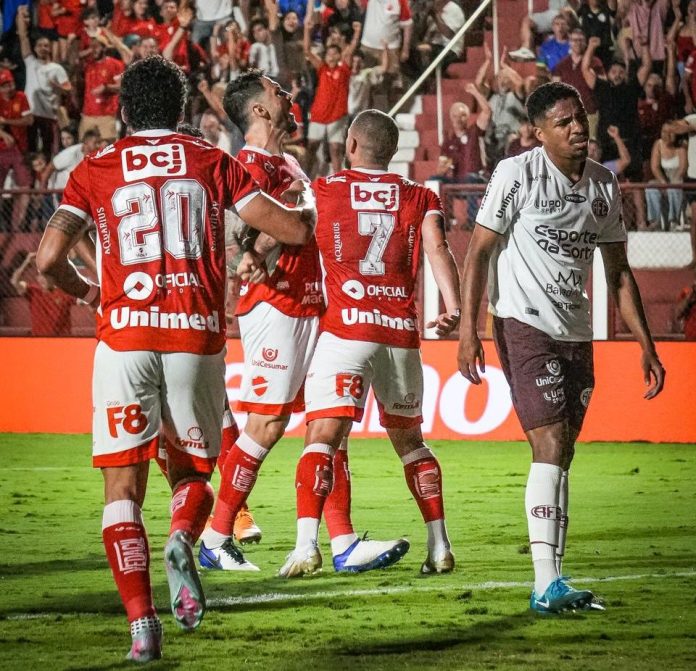 Vila Nova 2x2 Ferroviária - 34ª rodada da Série B - foto 1